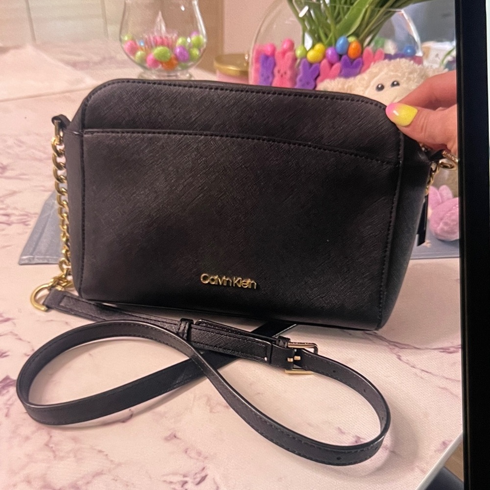 Calvin Klein Black Leather Crossbody Camera Bag with Gold Hardware